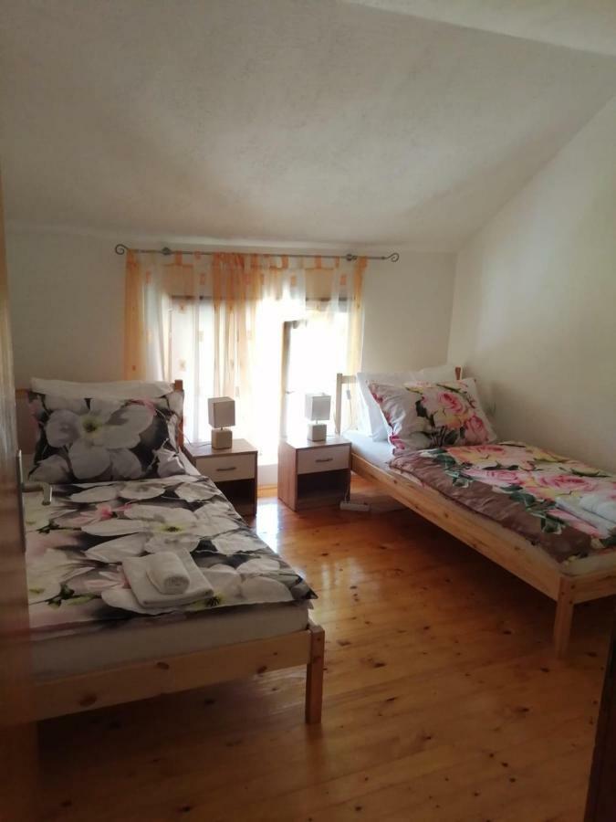 Apartman Franjicic Korenica Kültér fotó